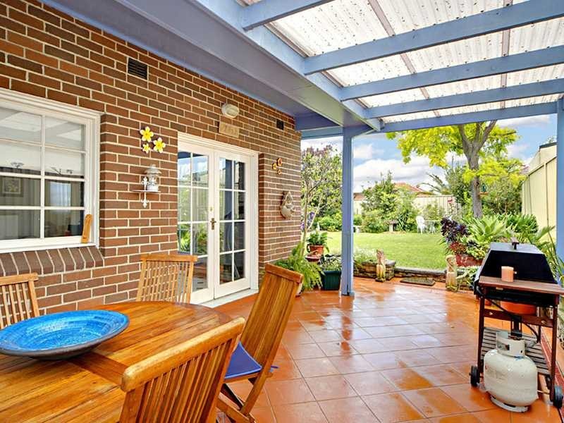 73 Beronga Avenue, Hurstville NSW 2220