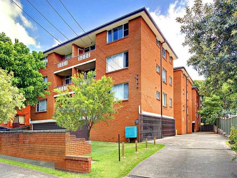 3/1-3 Myers Street, Roselands NSW 2196