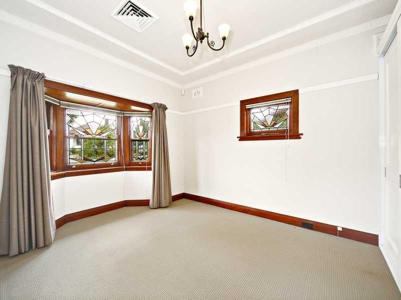 9 Berith Street, Kingsgrove NSW 2208