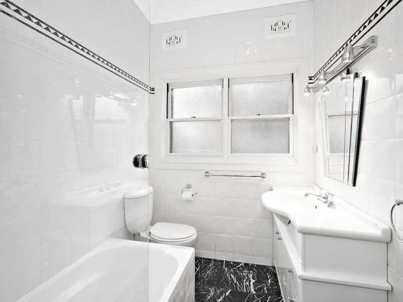 9 Berith Street, Kingsgrove NSW 2208