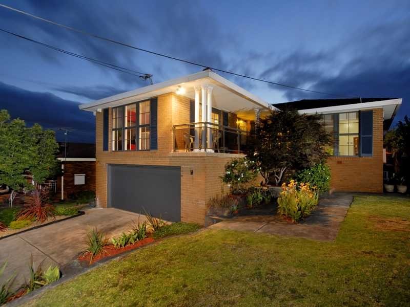 2 Sando Crescent, Roselands NSW 2196