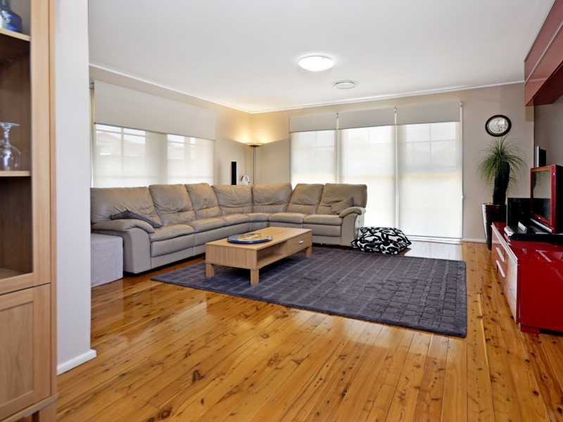 2 Sando Crescent, Roselands NSW 2196