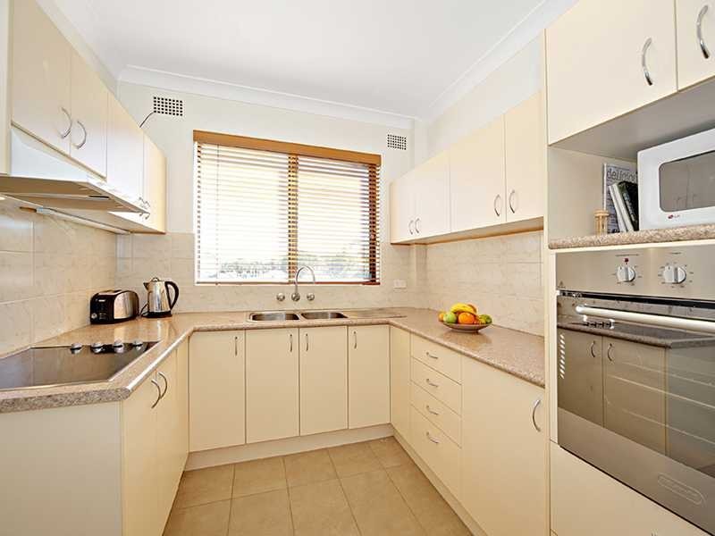 6/1-3 London Street, Campsie NSW 2194
