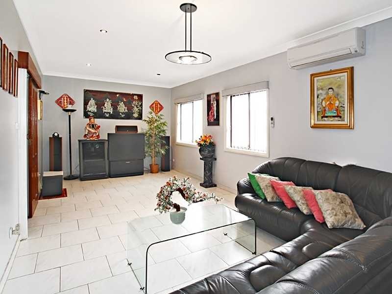 9 Frederick Street, Campsie NSW 2194