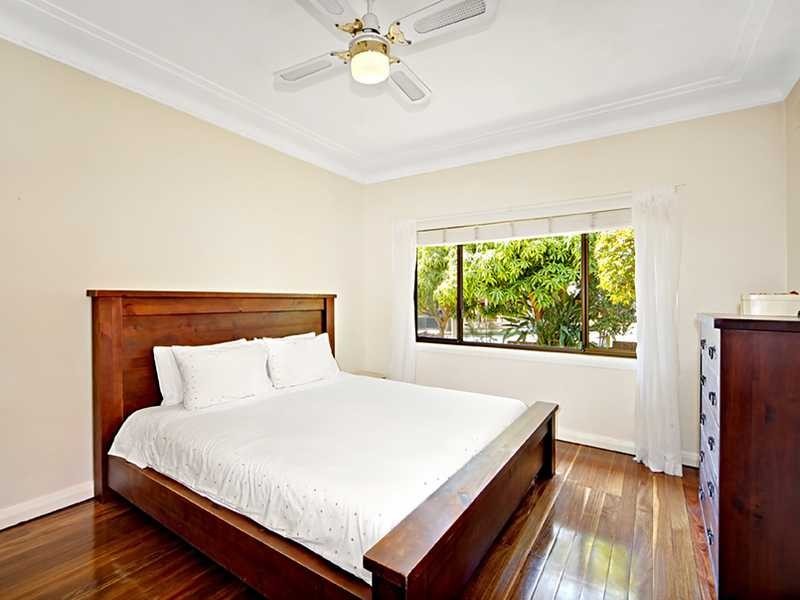 55 St Elmo Parade, Kingsgrove NSW 2208