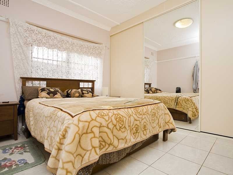 4 Bazentin Street, Belfield NSW 2191