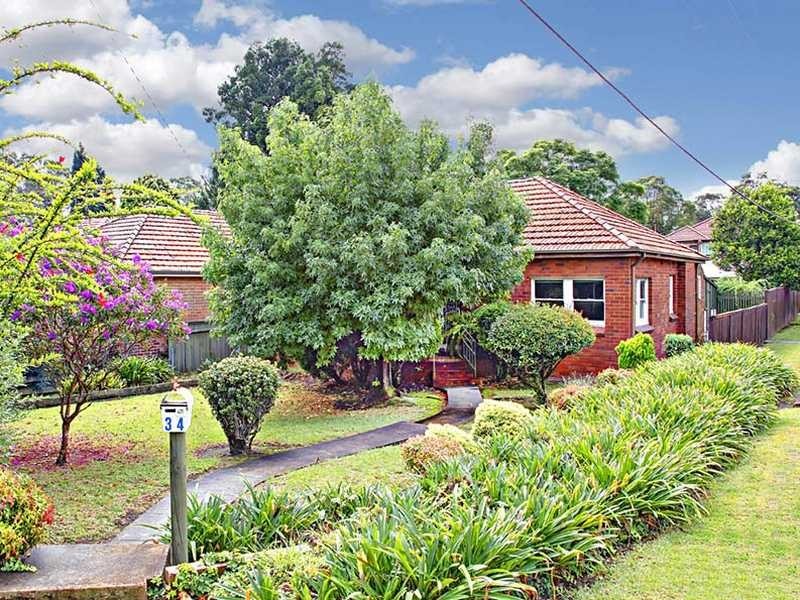 34 Monaro Avenue, Kingsgrove NSW 2208