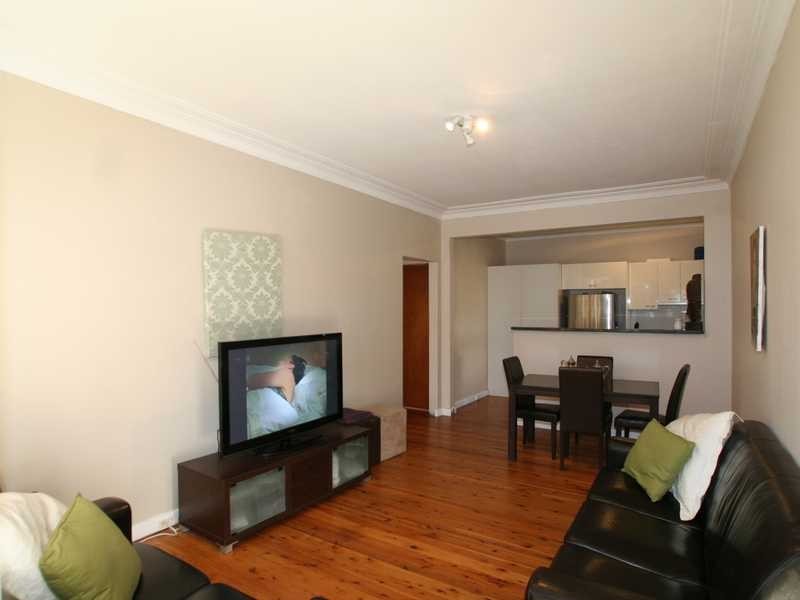 1/15 Caledonian Street, Bexley NSW 2207
