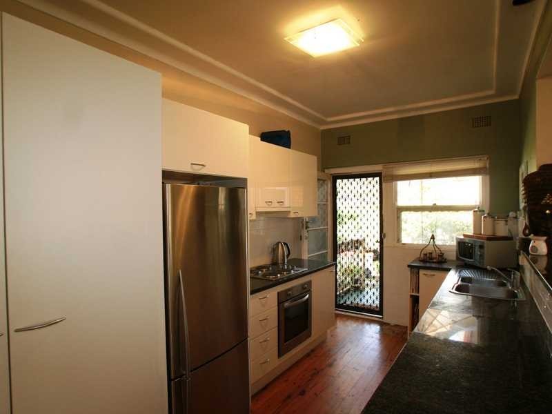 1/15 Caledonian Street, Bexley NSW 2207