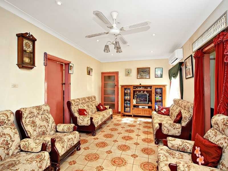 1030 Canterbury Road, Roselands NSW 2196