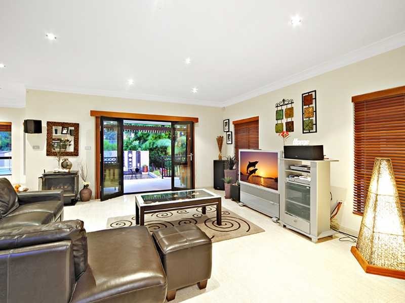 90 Morgan Street, Kingsgrove NSW 2208