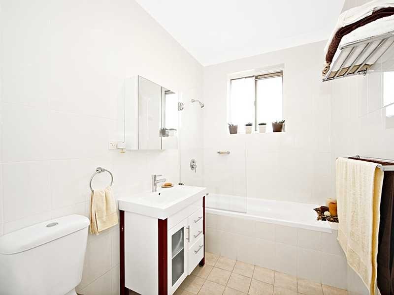 6/20-22 Kingsland Road, Bexley NSW 2207