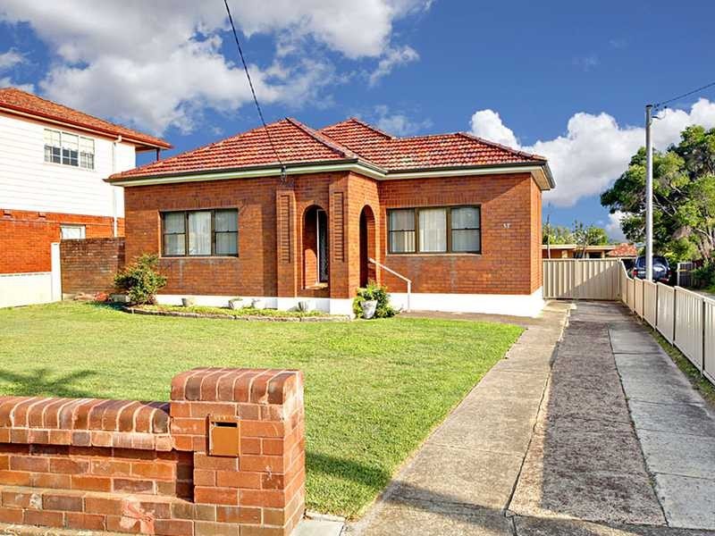 57 Barnsbury Grove, Bardwell Park NSW 2207