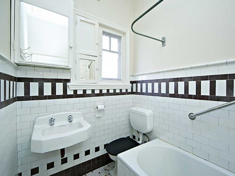 11 Gordon Street, Rosebery NSW 2018