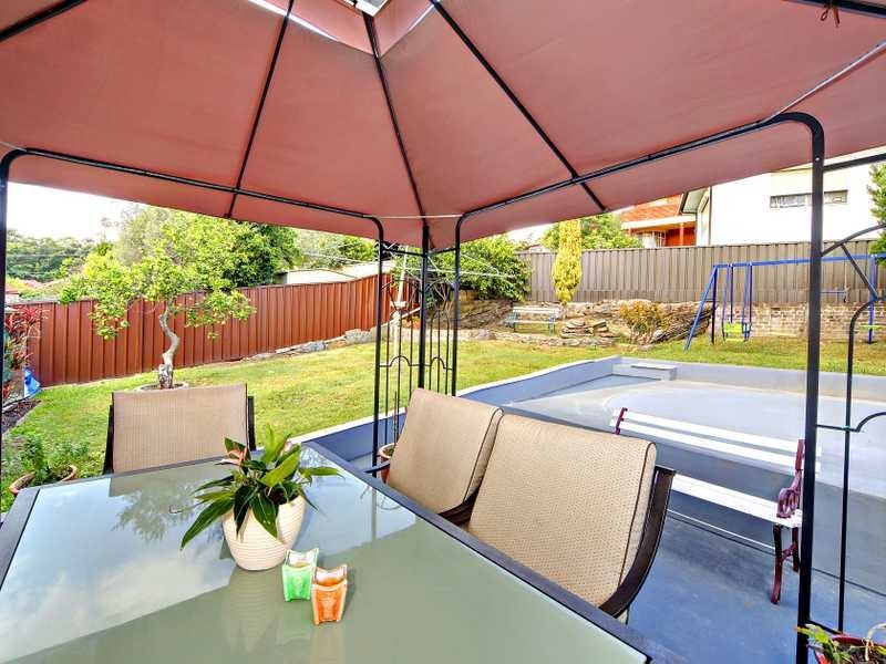 17 Slade Road, Bardwell Park NSW 2207