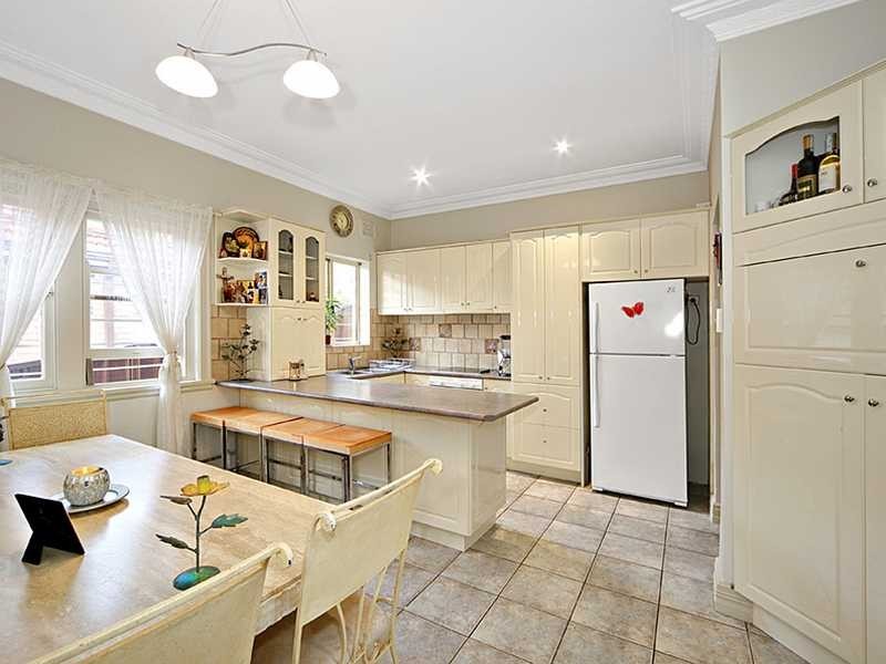 17 Slade Road, Bardwell Park NSW 2207