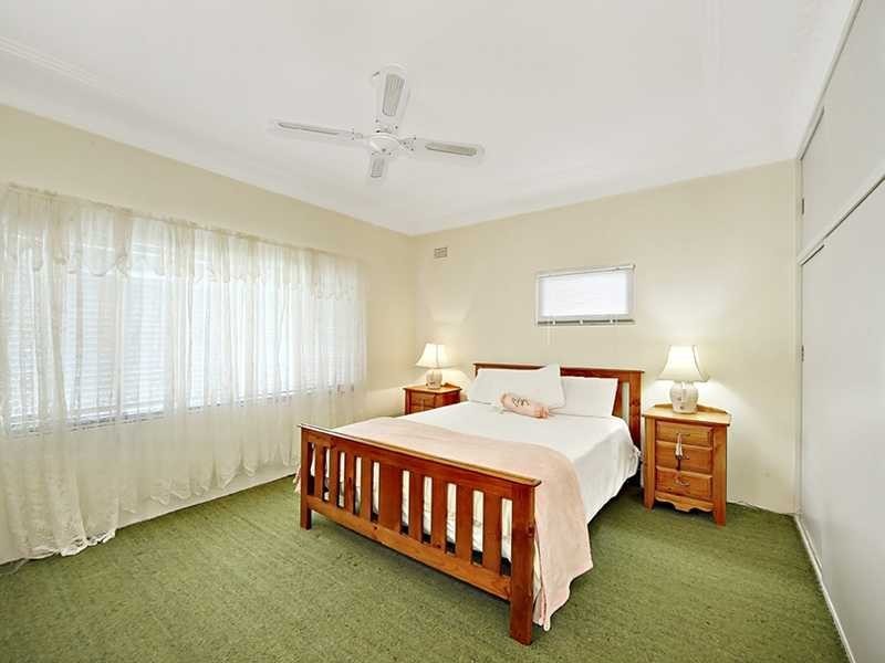 69 Glenwall Street, Kingsgrove NSW 2208