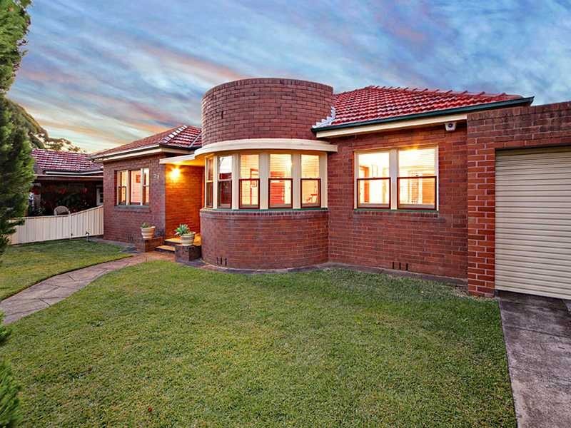 23 Macdonald Crescent, Bexley North NSW 2207