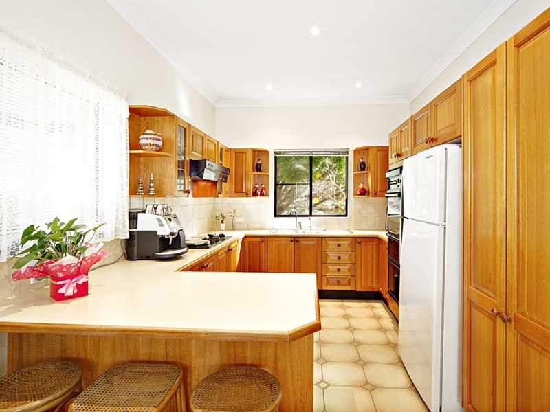 10 Bardwell Road, Bardwell Valley NSW 2207