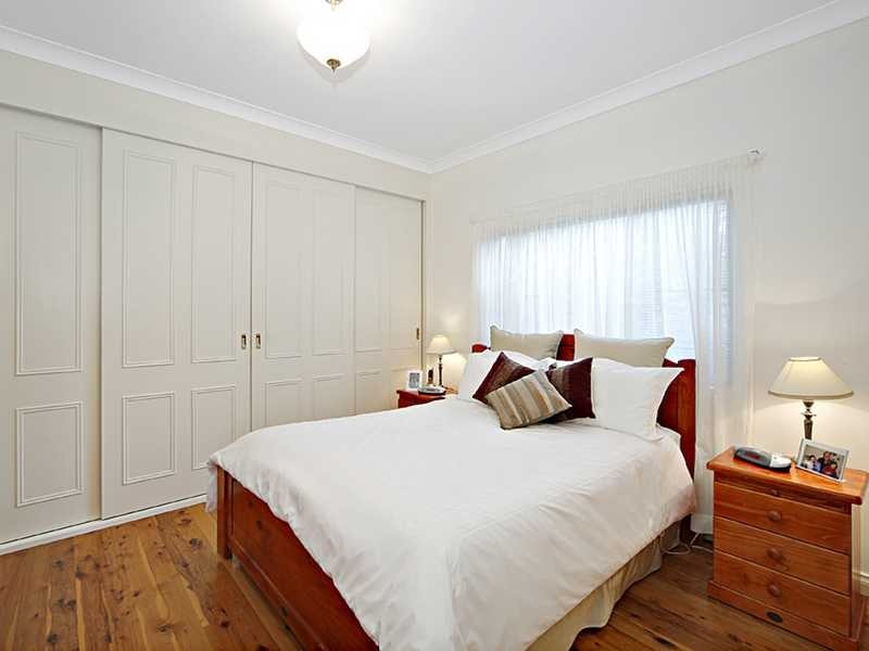 10 Bardwell Road, Bardwell Valley NSW 2207