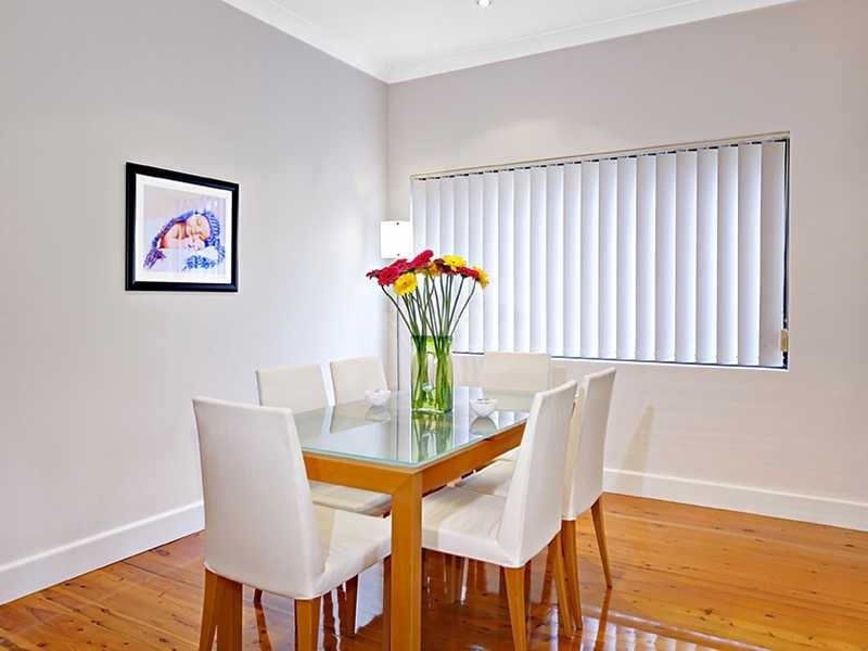 19 Carrisbrook Avenue, Bexley North NSW 2207