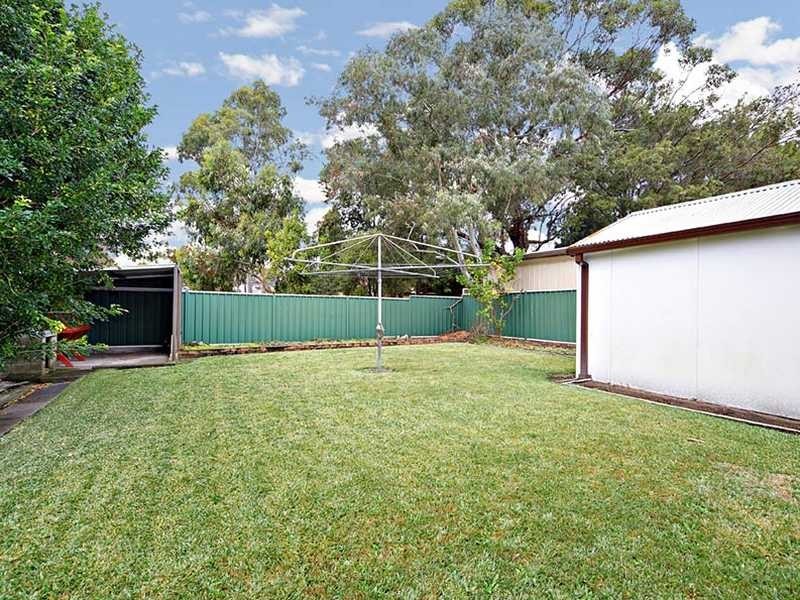 116 Caroline Street, Kingsgrove NSW 2208