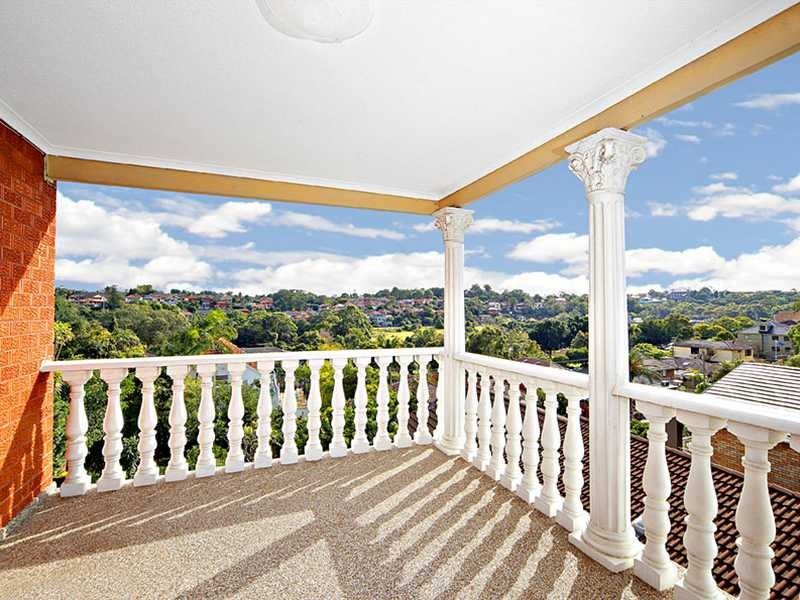 19 Earlwood Crescent, Bardwell Park NSW 2207