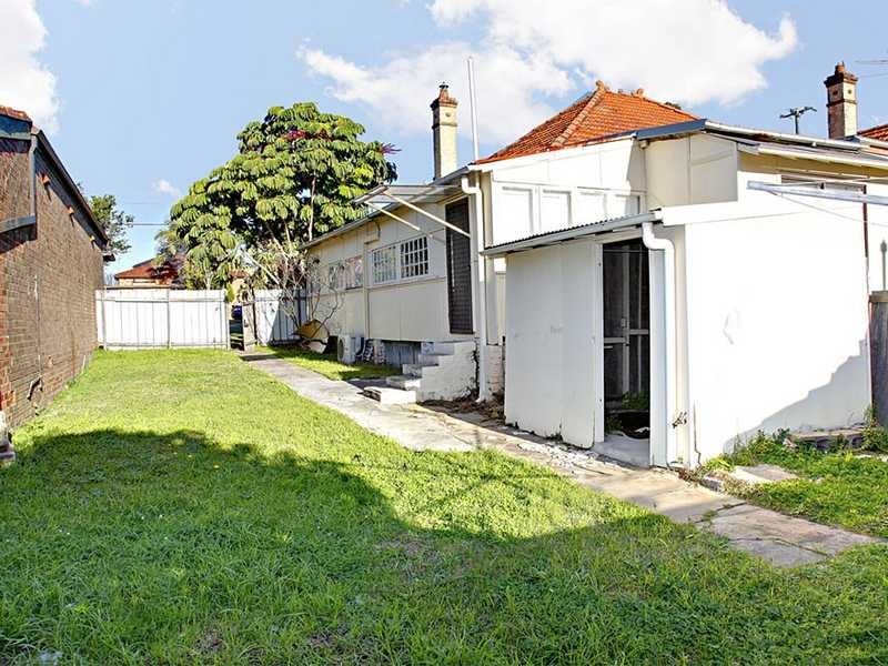 75 Iliffe Street, Bexley NSW 2207