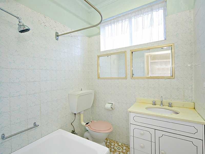 7 Liney Avenue, Clemton Park NSW 2206