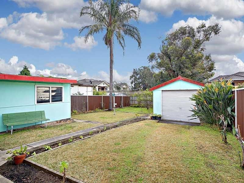 7 Liney Avenue, Clemton Park NSW 2206