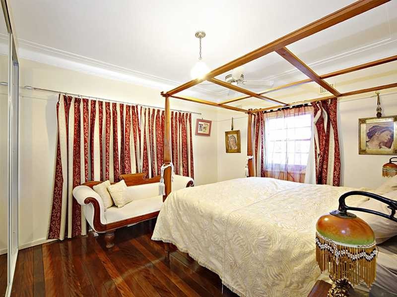 16 The Crescent, Hurstville Grove NSW 2220