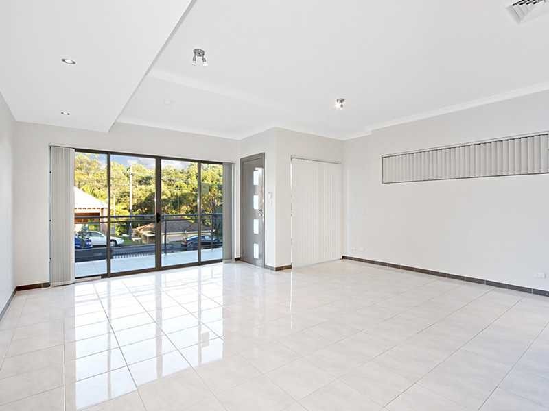 27 Canonbury Grove, Bexley North NSW 2207
