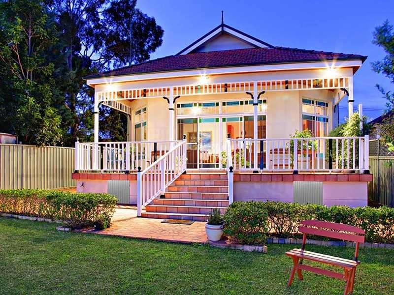 33 Carrington Street, Bexley NSW 2207