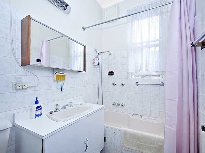 53 Hannam Street, Bardwell Valley NSW 2207