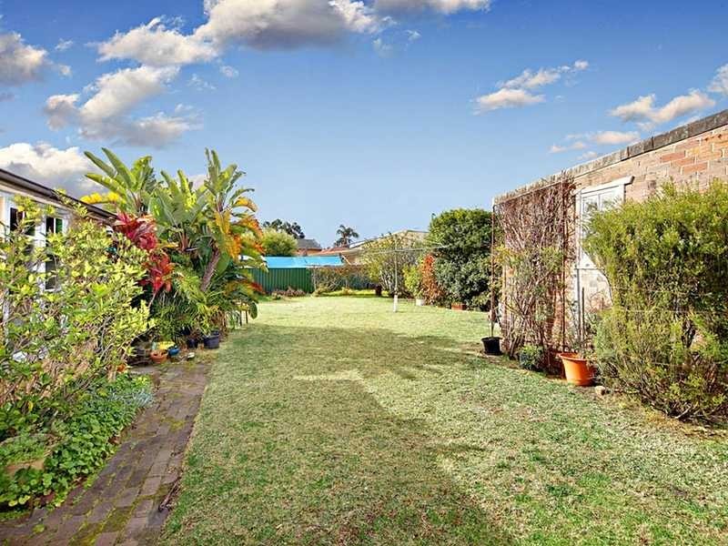 53 Hannam Street, Bardwell Valley NSW 2207