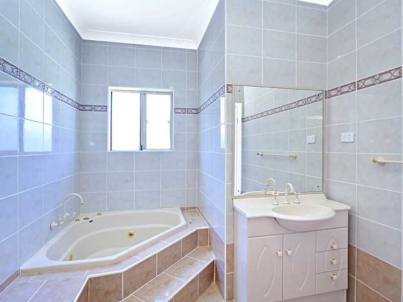 4A Ellerslie Road, Bexley NSW 2207