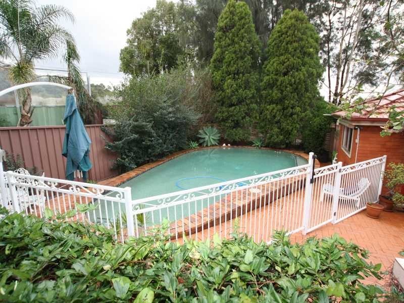 18 Edith Street, Bardwell Park NSW 2207