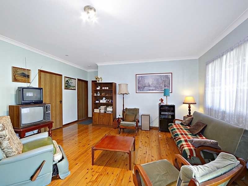 2/16 St Georges Road, Bexley NSW 2207