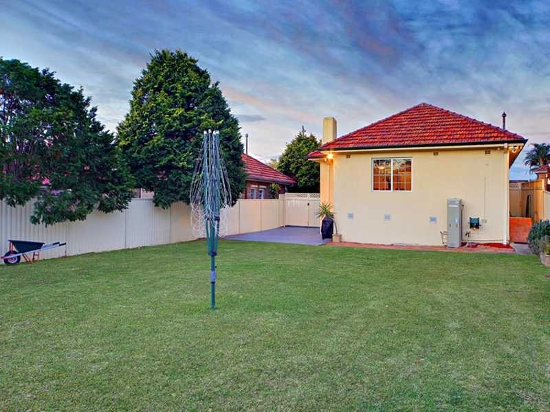 85 Kingsgrove Road, Belmore NSW 2192