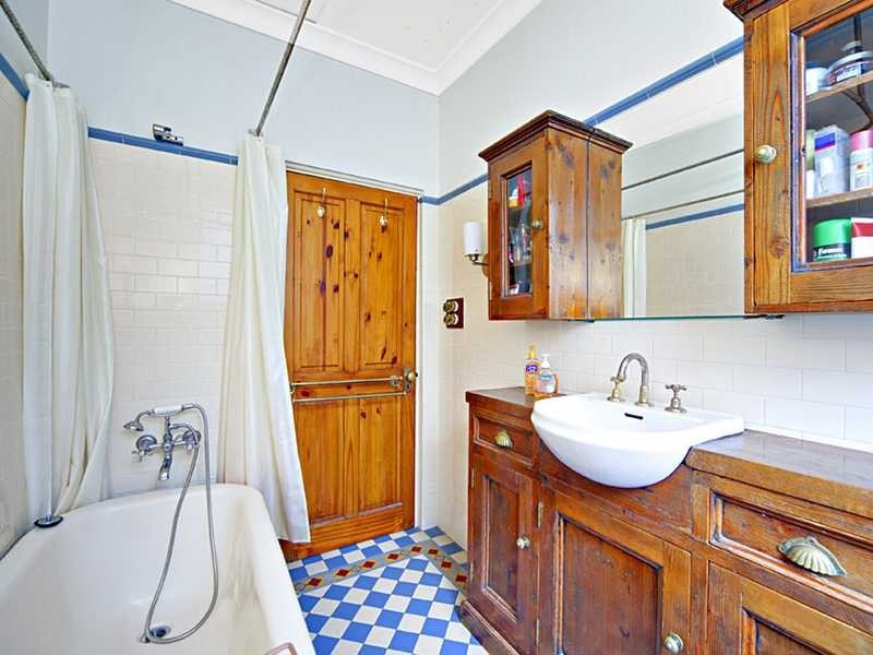 12 Woorail Avenue, Kingsgrove NSW 2208