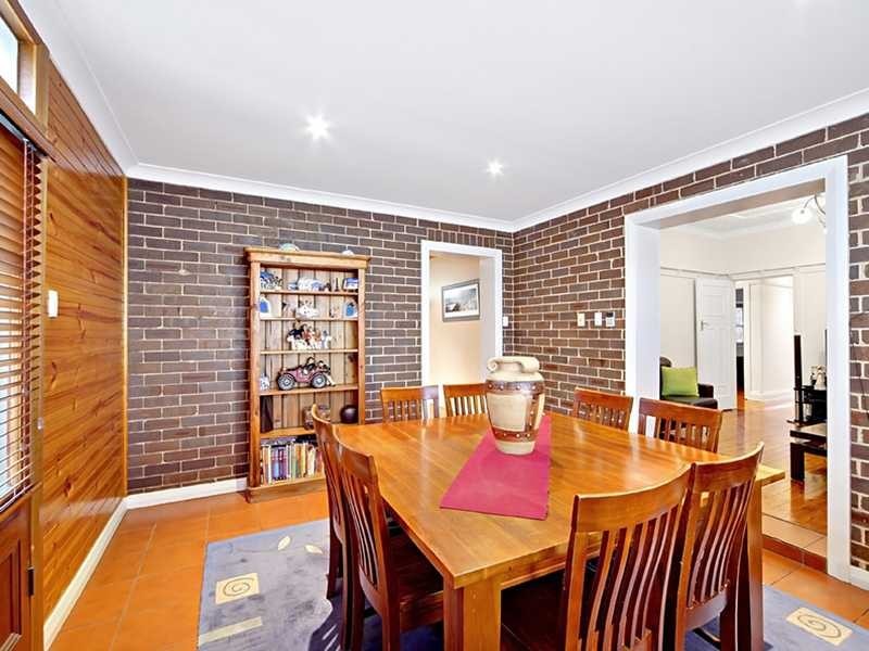 14 Liney Avenue, Clemton Park NSW 2206