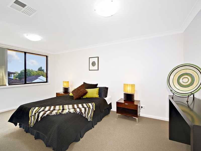 6 Chamberlain Road, Bexley NSW 2207