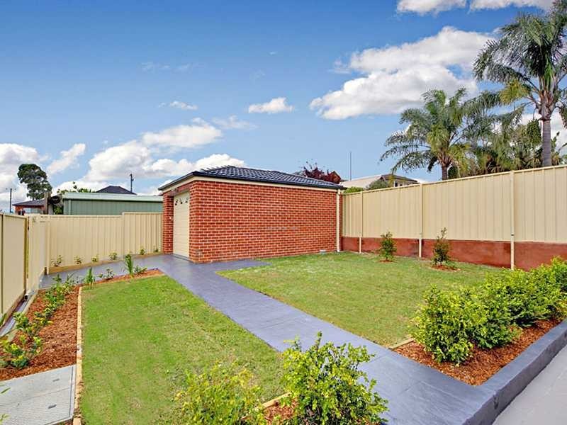 6 Chamberlain Road, Bexley NSW 2207