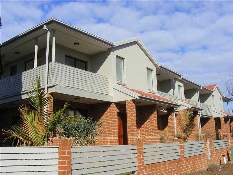 1/2 Waratah Street, North Strathfield NSW 2137