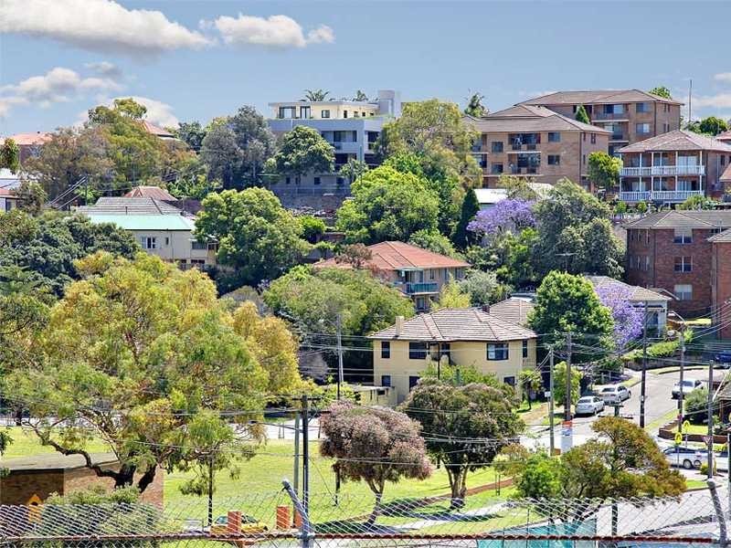 3 Hampden Avenue, Marrickville NSW 2204