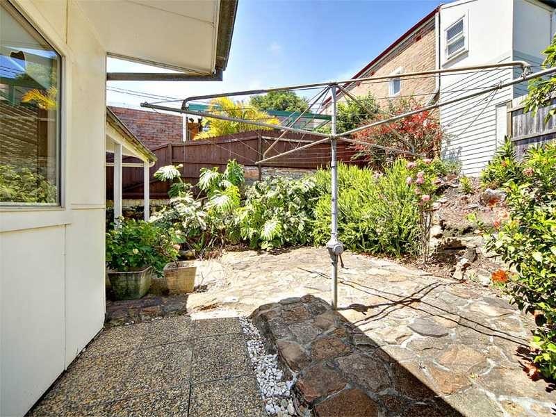 3 Hampden Avenue, Marrickville NSW 2204