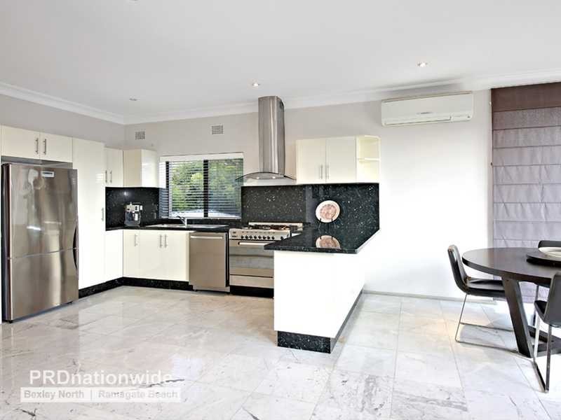 2 Bennett Street, Kingsgrove NSW 2208