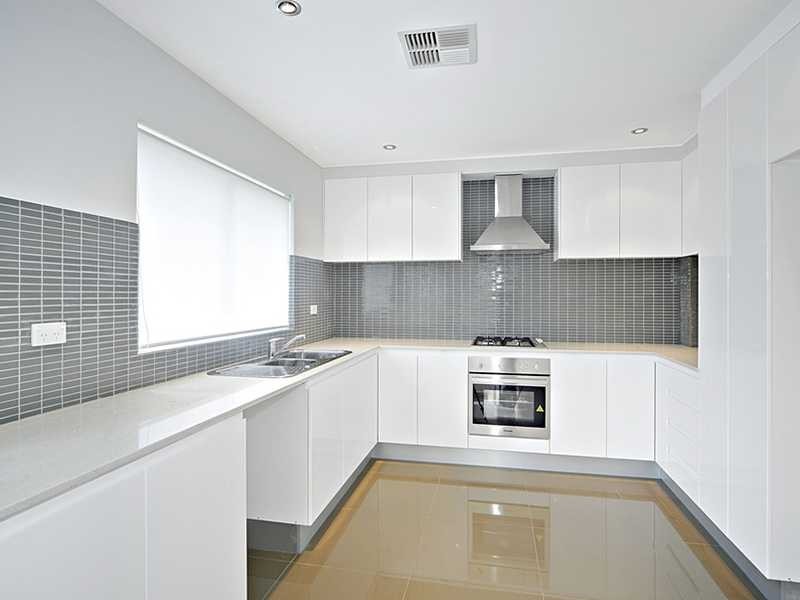 21A Lundy Avenue, Kingsgrove NSW 2208