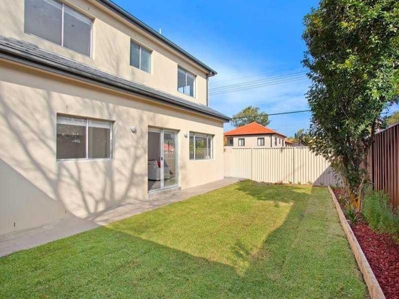 21A Lundy Avenue, Kingsgrove NSW 2208