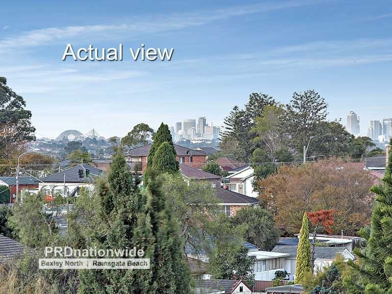 5 Rolestone Avenue, Kingsgrove NSW 2208